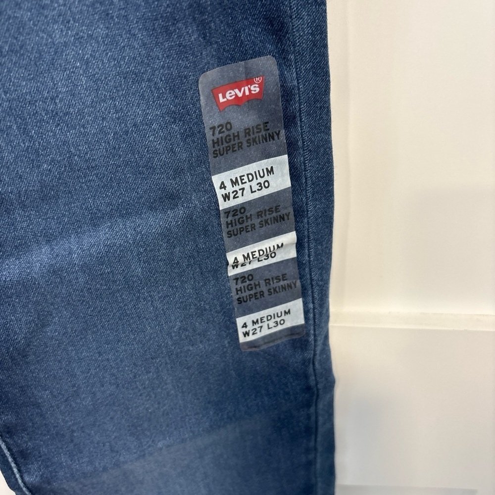 Levi's Dark Blue High Rise Jeans - Picture 3 of 4